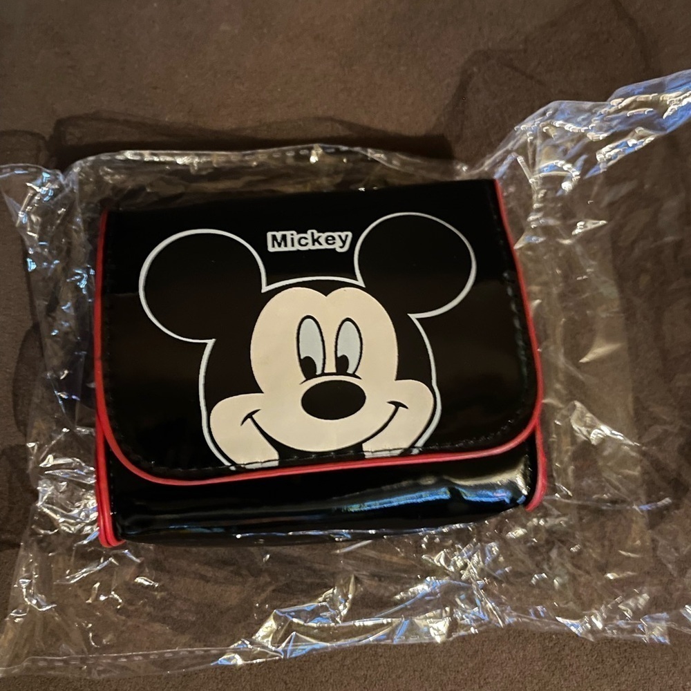 Disney Mickey Mouse Mini Purse - Picture 3 of 10